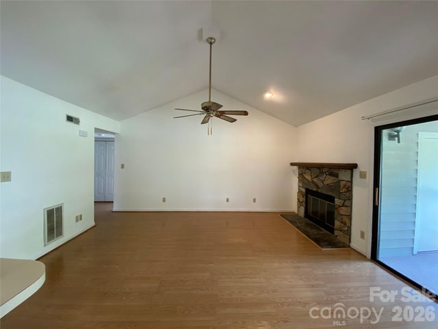7962 Greenside Court, Charlotte, NC 28277