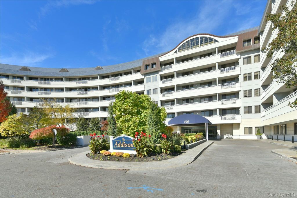 100 Harbor View Drive 401, Port Washington, NY 11050 — photo 2