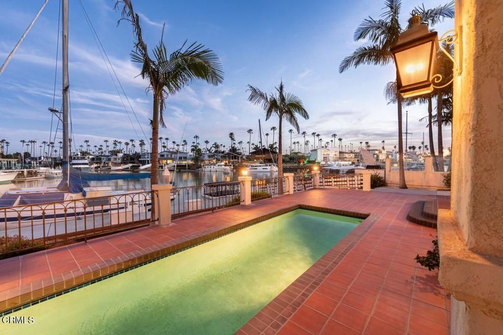 Image 16 of property listing at 2994 Reef Street, Ventura, CA 93001