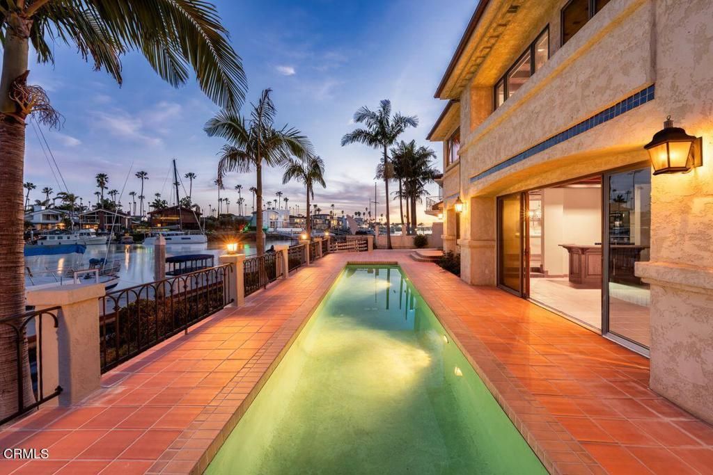 Image 17 of property listing at 2994 Reef Street, Ventura, CA 93001