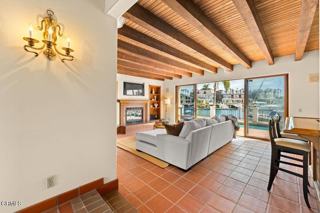 Image 23 of property listing at 2994 Reef Street, Ventura, CA 93001