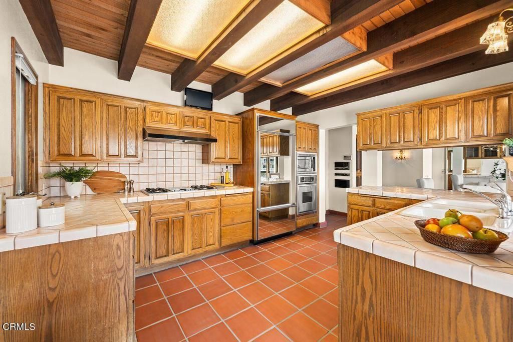 Image 39 of property listing at 2994 Reef Street, Ventura, CA 93001