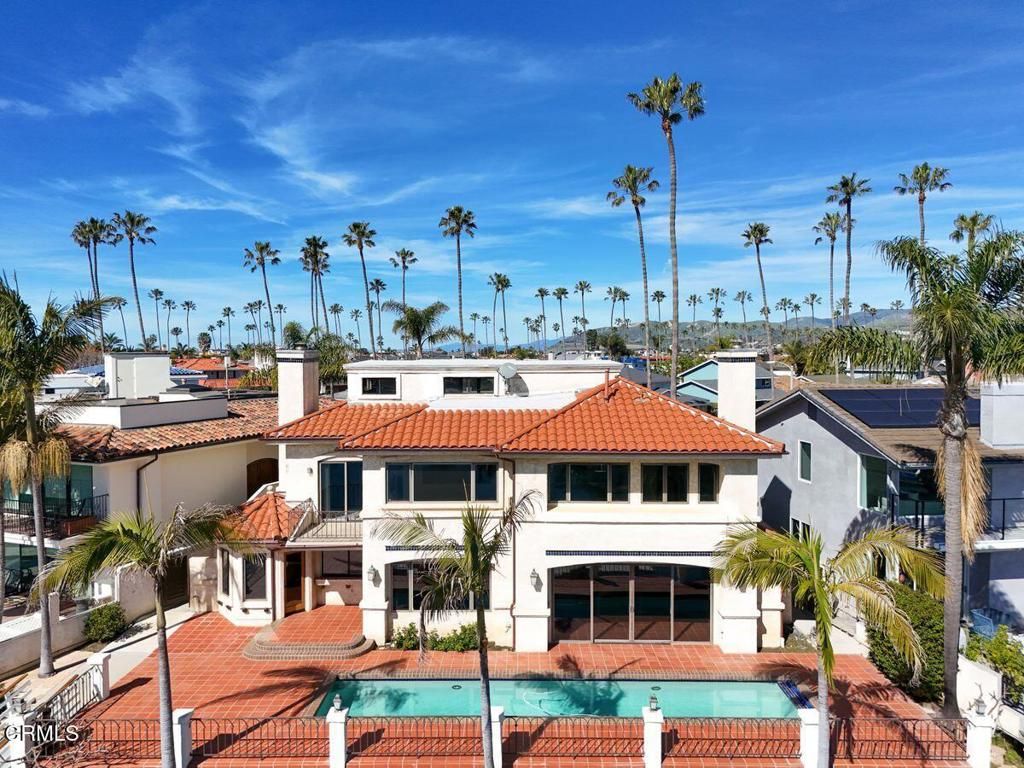 Image 9 of property listing at 2994 Reef Street, Ventura, CA 93001