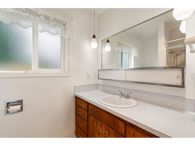 4511 Ne 122ND Ave, Vancouver, WA 98682