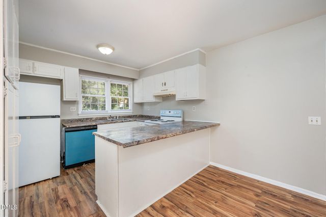 104 Deblyn Court, Durham, NC 27713