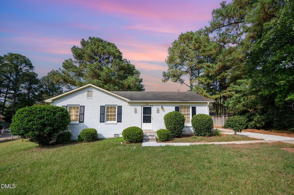 104 Deblyn Court, Durham, NC 27713