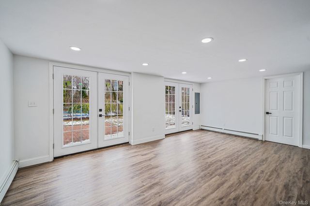 167 Silverleaf Lane, Islandia, NY 11749