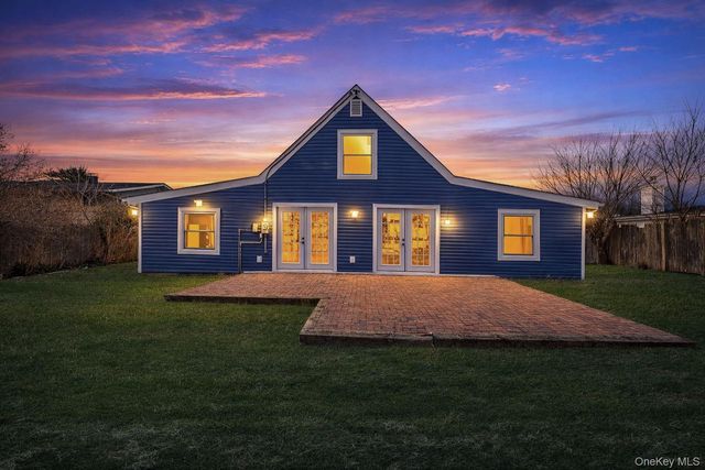 167 Silverleaf Lane, Islandia, NY 11749