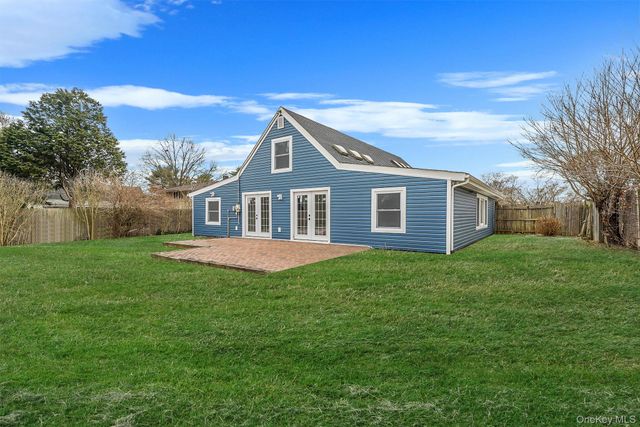 167 Silverleaf Lane, Islandia, NY 11749