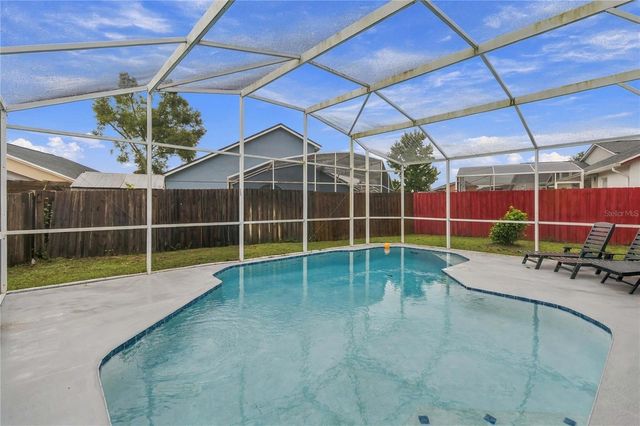 2911 DICKENS CIRCLE, Kissimmee, FL 34747