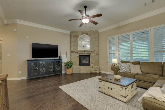 308 Duffy LN, Austin, TX 78738