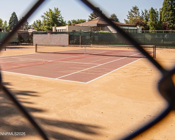 460 Shady Lane Court, Reno, NV 89509