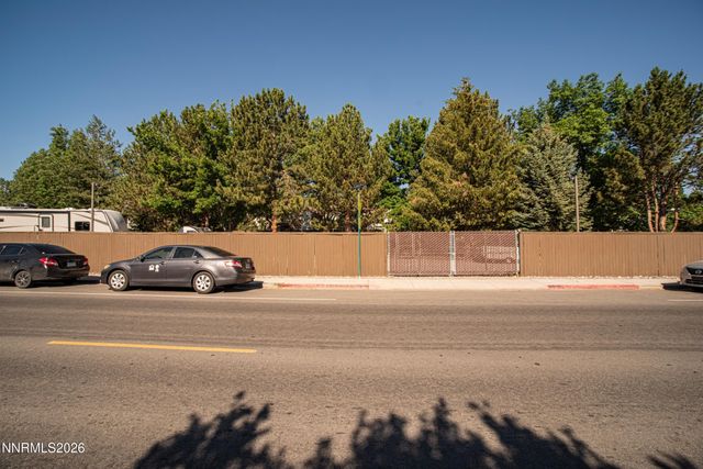 460 Shady Lane Court, Reno, NV 89509