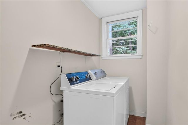 6885 Heathfield Drive, Atlanta, GA 30328