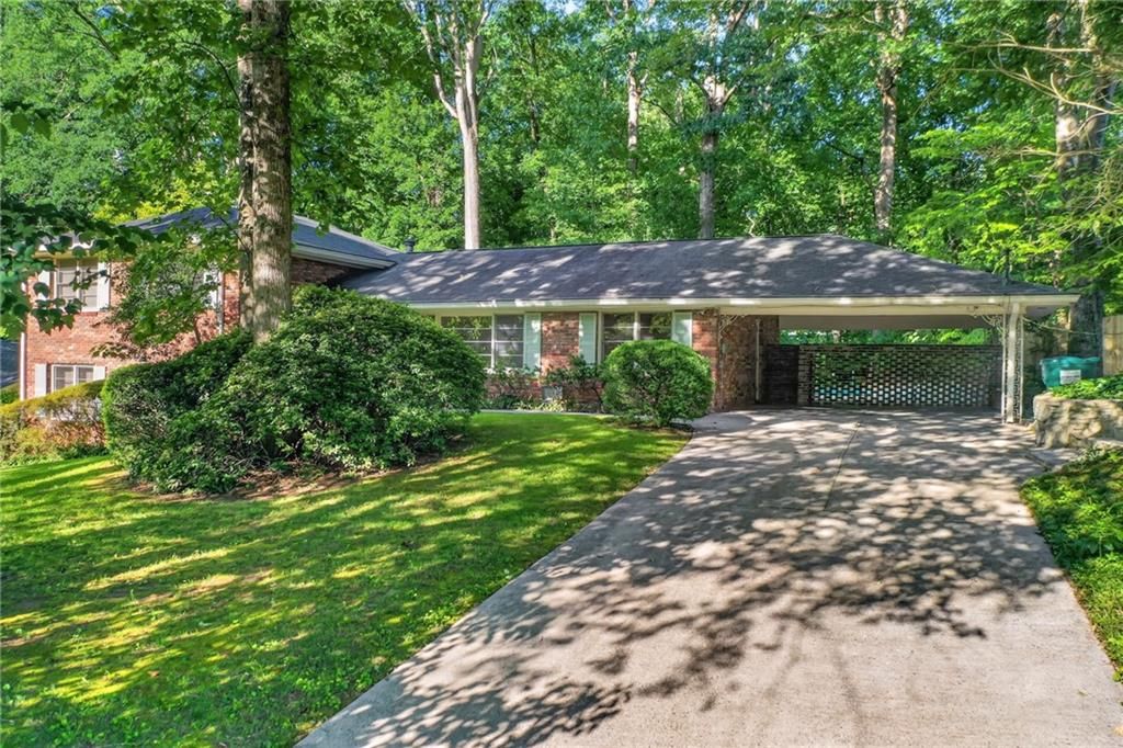 6885 Heathfield Drive, Atlanta, GA 30328