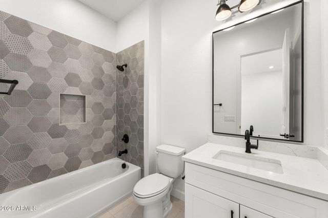 20255 W Highland Avenue, Litchfield Park, AZ 85340