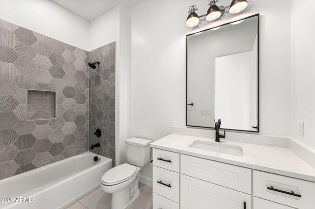 20255 W Highland Avenue, Litchfield Park, AZ 85340