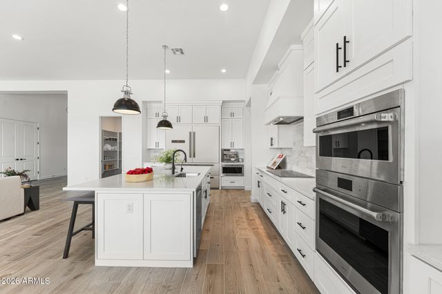 20255 W Highland Avenue, Litchfield Park, AZ 85340