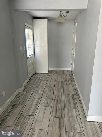 303 SE 3RD AVE SE, Glen Burnie, MD 21061