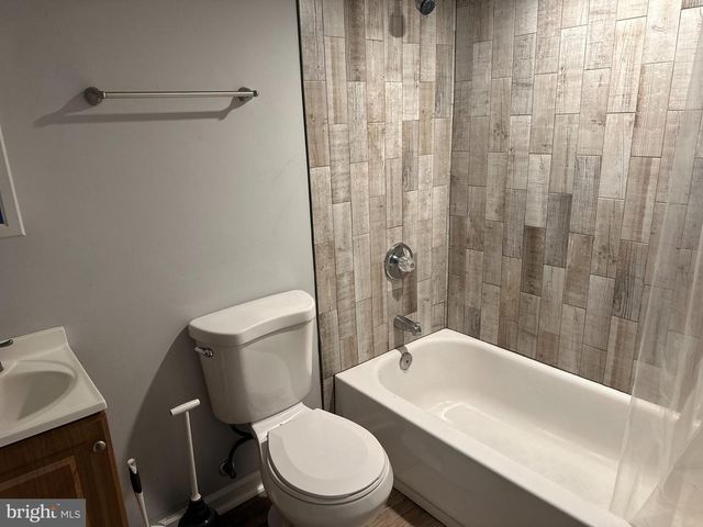 303 SE 3RD AVE SE, Glen Burnie, MD 21061