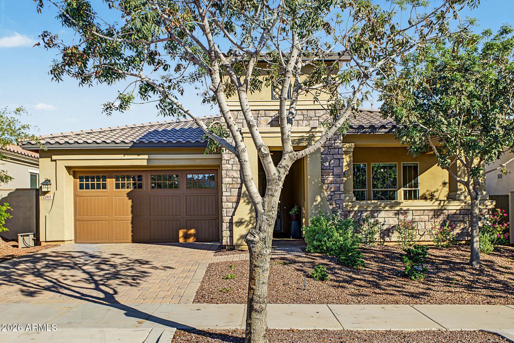 2245 N SPRINGFIELD Street, Buckeye, AZ 85396 — photo 2