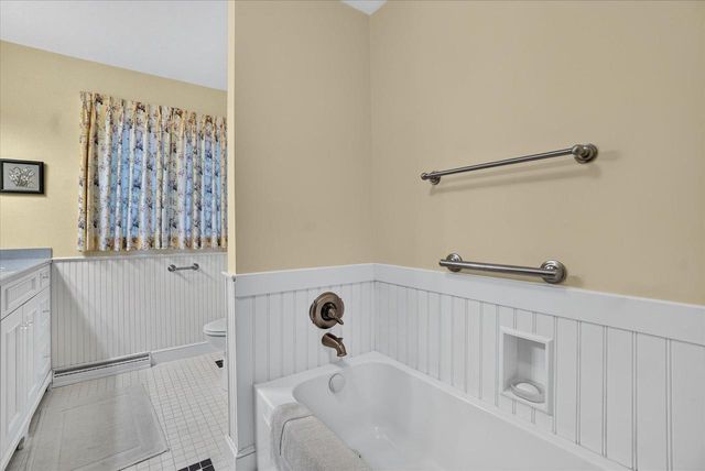 2502 Bradford Avenue, Janesville, WI 53545