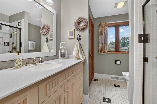 2502 Bradford Avenue, Janesville, WI 53545