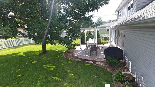 2502 Bradford Avenue, Janesville, WI 53545