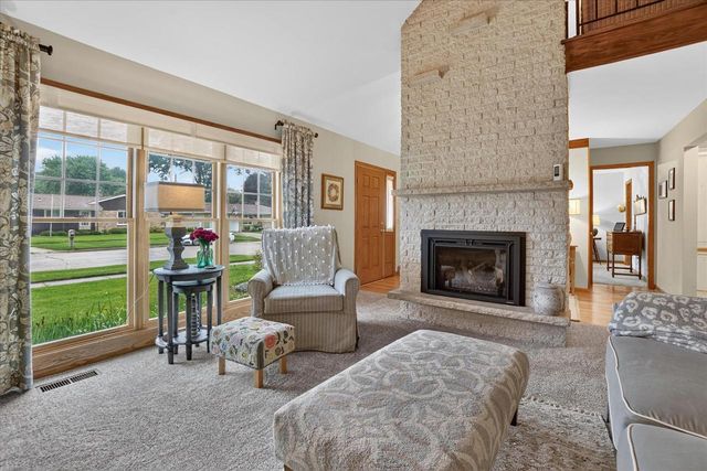 2502 Bradford Avenue, Janesville, WI 53545