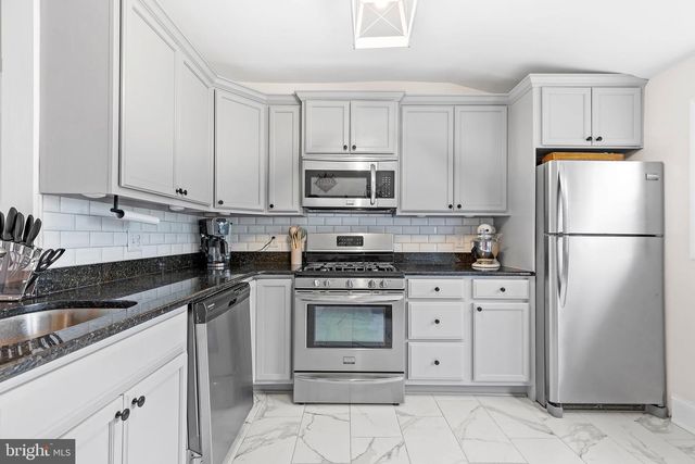 1718 13TH ST, Wilmington, DE 19806