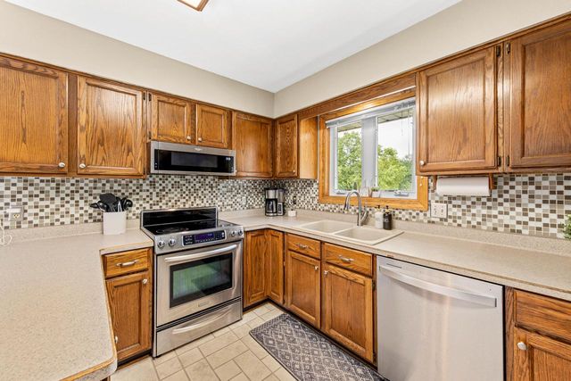 504 Ryan AVENUE, Burlington, WI 53105