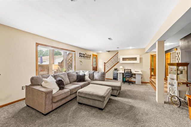 504 Ryan AVENUE, Burlington, WI 53105