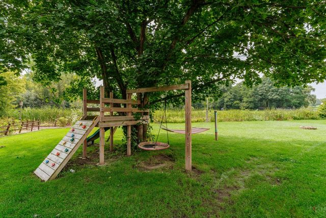 504 Ryan AVENUE, Burlington, WI 53105