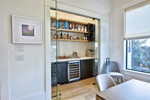 4602 Mimosa Drive, Bellaire, TX 77401