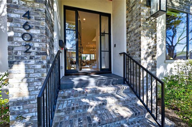 4602 Mimosa Drive, Bellaire, TX 77401