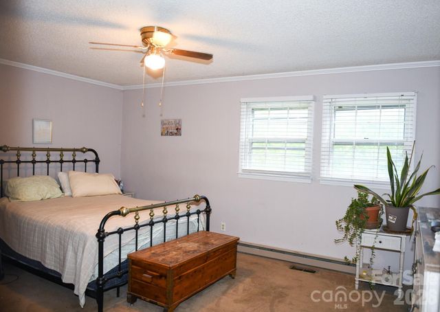 616 Pineview Lakes Road, Chester, SC 29706