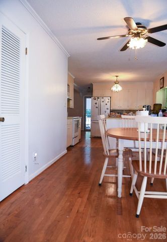 616 Pineview Lakes Road, Chester, SC 29706