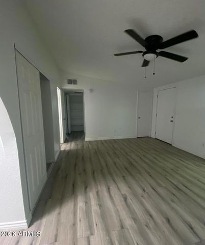 2580 S Yavapai Road 2, Apache Junction, AZ 85119
