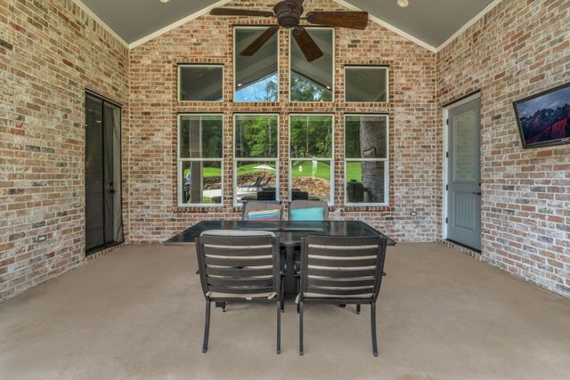 14702 Topaz Court, Willis, TX 77378