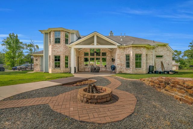 14702 Topaz Court, Willis, TX 77378