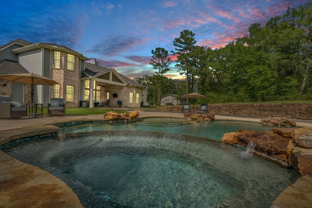 14702 Topaz Court, Willis, TX 77378