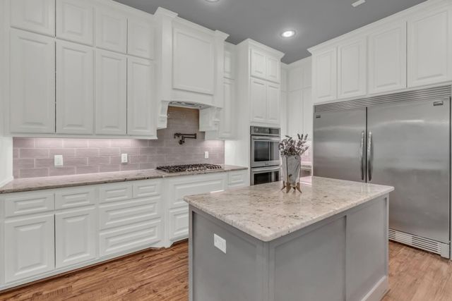 14702 Topaz Court, Willis, TX 77378