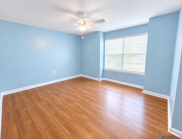 3482 King Bradford Dr, Baton Rouge, LA 70816