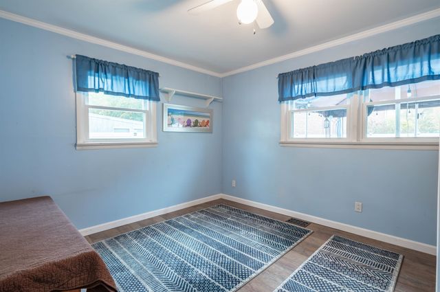 40 Grand Avenue, Nashua, NH 03060