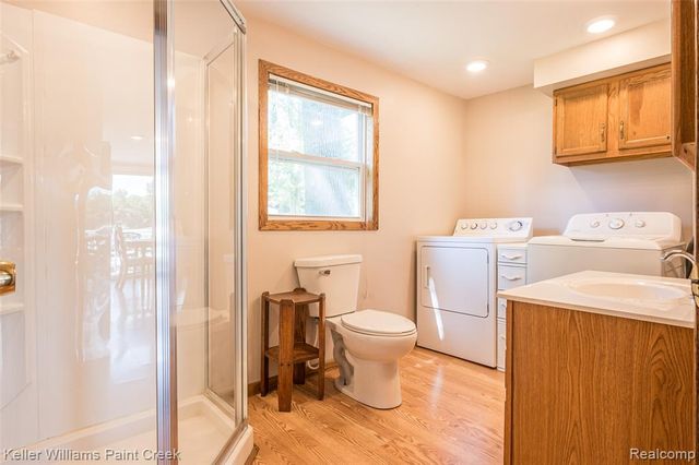 1379 Sioux Street, Gladwin, MI 48624