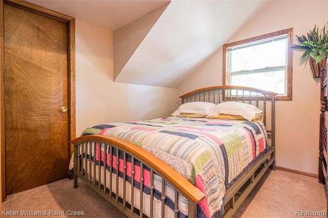 1379 Sioux Street, Gladwin, MI 48624