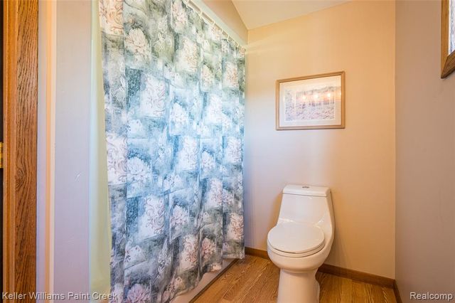 1379 Sioux Street, Gladwin, MI 48624