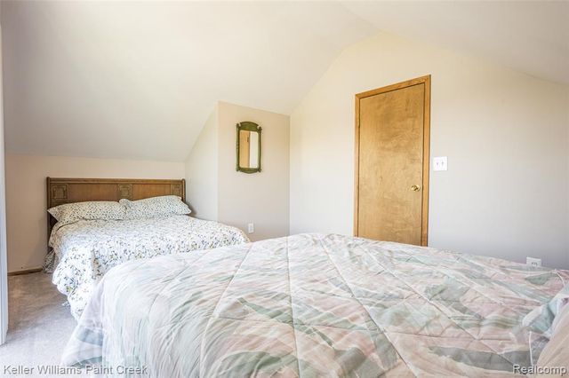 1379 Sioux Street, Gladwin, MI 48624