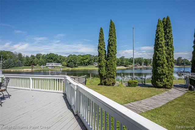1379 Sioux Street, Gladwin, MI 48624