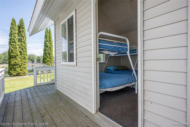 1379 Sioux Street, Gladwin, MI 48624
